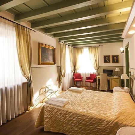 Villa Vecelli Cavriani Mozzecane Eksteriør billede