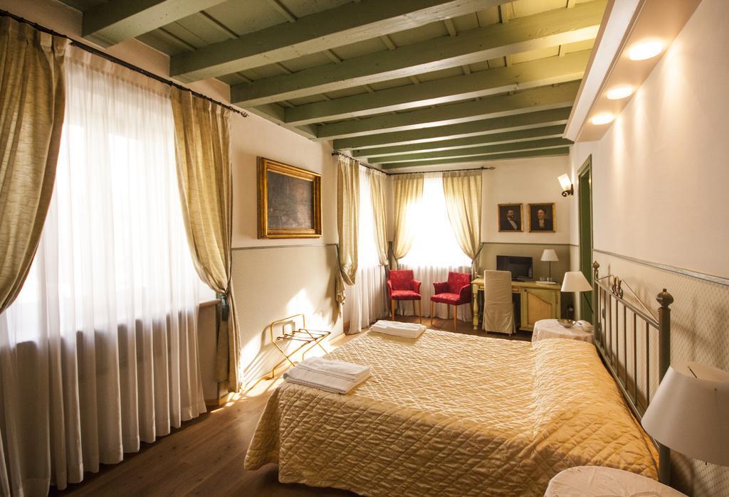 Villa Vecelli Cavriani Mozzecane Eksteriør billede