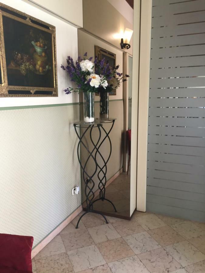 Villa Vecelli Cavriani Mozzecane Eksteriør billede
